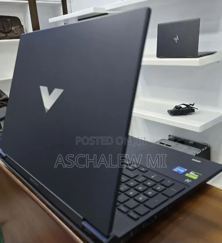 New Laptop HP Victus 15 16GB Intel Core i5 SSD 512GB