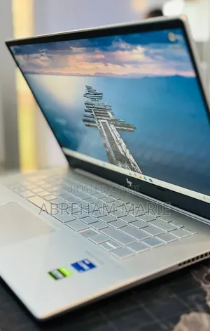 New Laptop HP Envy 15 16GB Intel Core i7 SSD 512GB