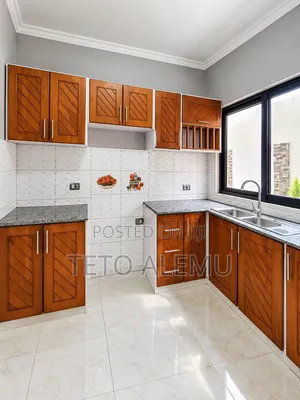 Furnished 6bdrm House in Yeka for sale