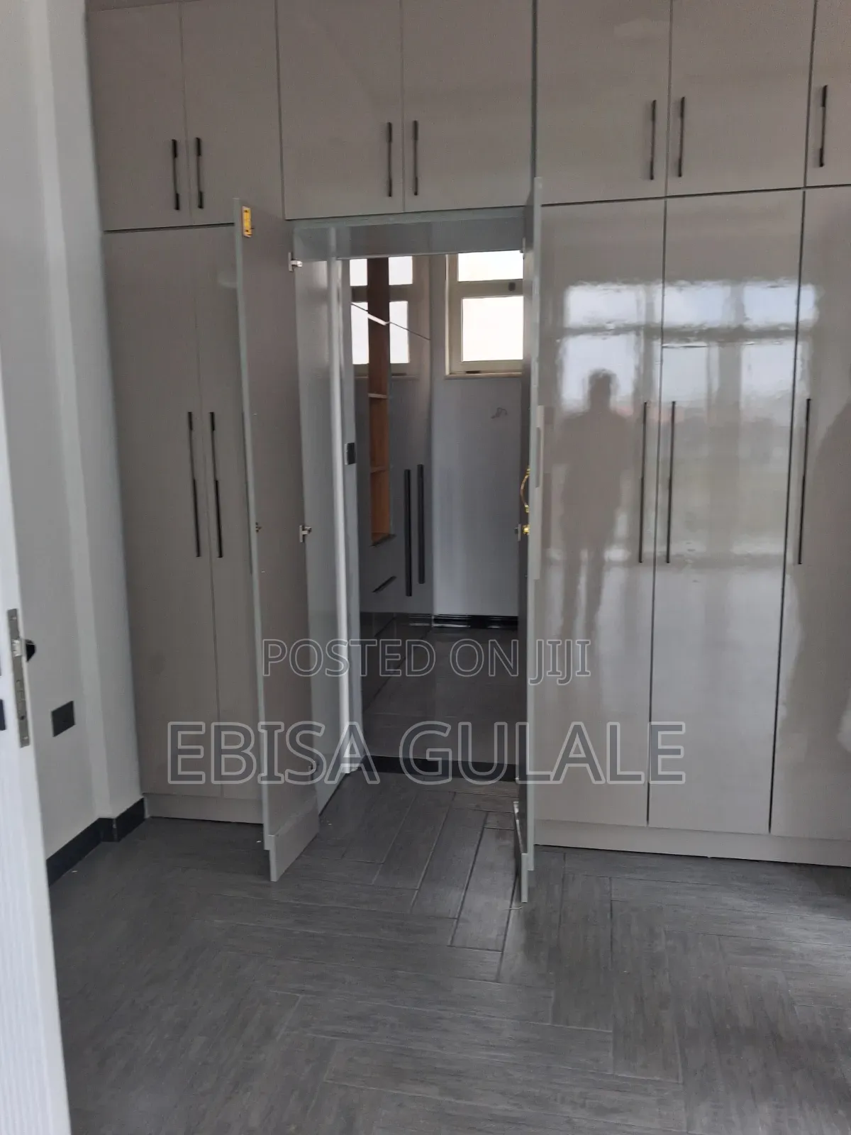Furnished 6bdrm Farm House in Oromia-Finfinne for sale
