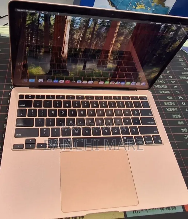 New Laptop Apple MacBook Air 2020 M1 8GB Apple M1 SSD 256GB