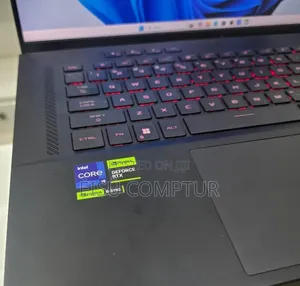 New Laptop Asus ROG Strix G15 16GB Intel Core i9 SSD 1T