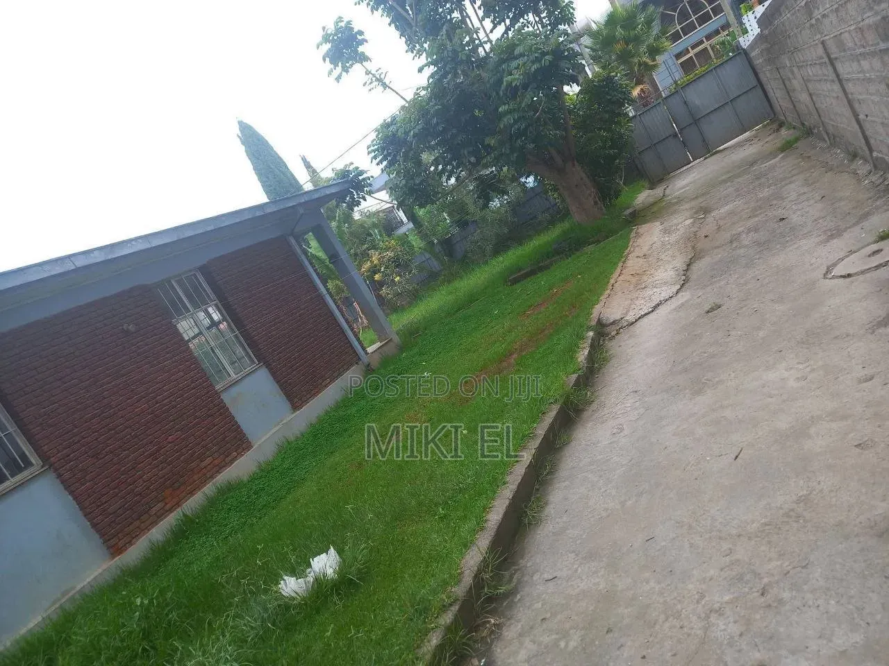 Furnished 4bdrm Villa in Ayat, Bole for sale