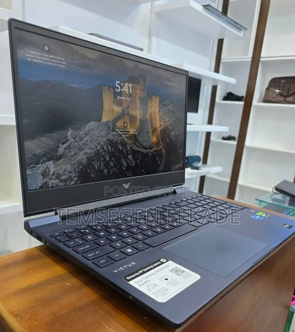 New Laptop HP Victus 15 16GB Intel Core i5 SSD 512GB
