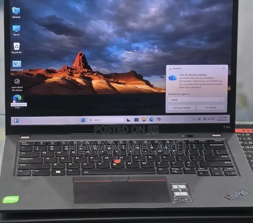 New Laptop Lenovo ThinkPad T14 32GB Intel Core i7 SSD 512GB