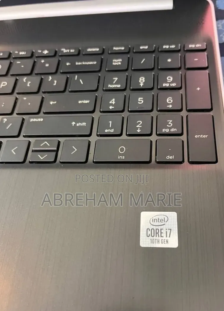 New Laptop HP Stream Notebook 8GB Intel Core i7 SSD 256GB