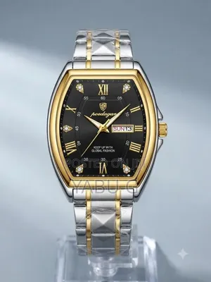 Poedagar Luxury Quartz Wristwatch With a Black and Gold-Accented