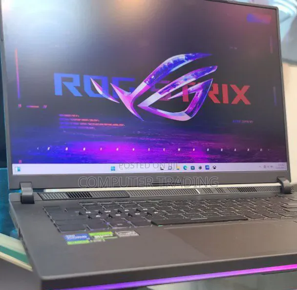 New Laptop Asus ROG Strix G16 G614 16GB Intel Core i7 SSD 1T