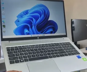 New Laptop HP ProBook 450 G8 16GB Intel Core i7 SSD 512GB