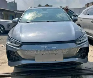 New BYD E2 43 kWh 94 hp FWD 2025 Gray