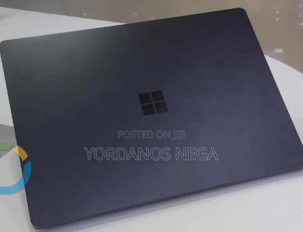 New Laptop Microsoft Surface Laptop 3 8GB Intel Core i5 SSD 256GB