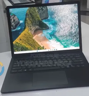 New Laptop Microsoft Surface Laptop 3 8GB Intel Core i5 SSD 256GB