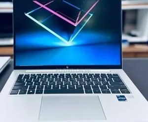 New Laptop HP EliteBook 840 G10 16GB Intel Core i7 SSD 512GB