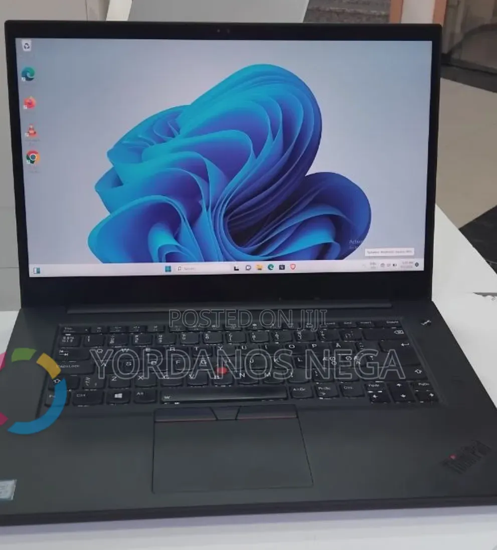 New Laptop Lenovo 16GB Intel Core i7 SSD 512GB