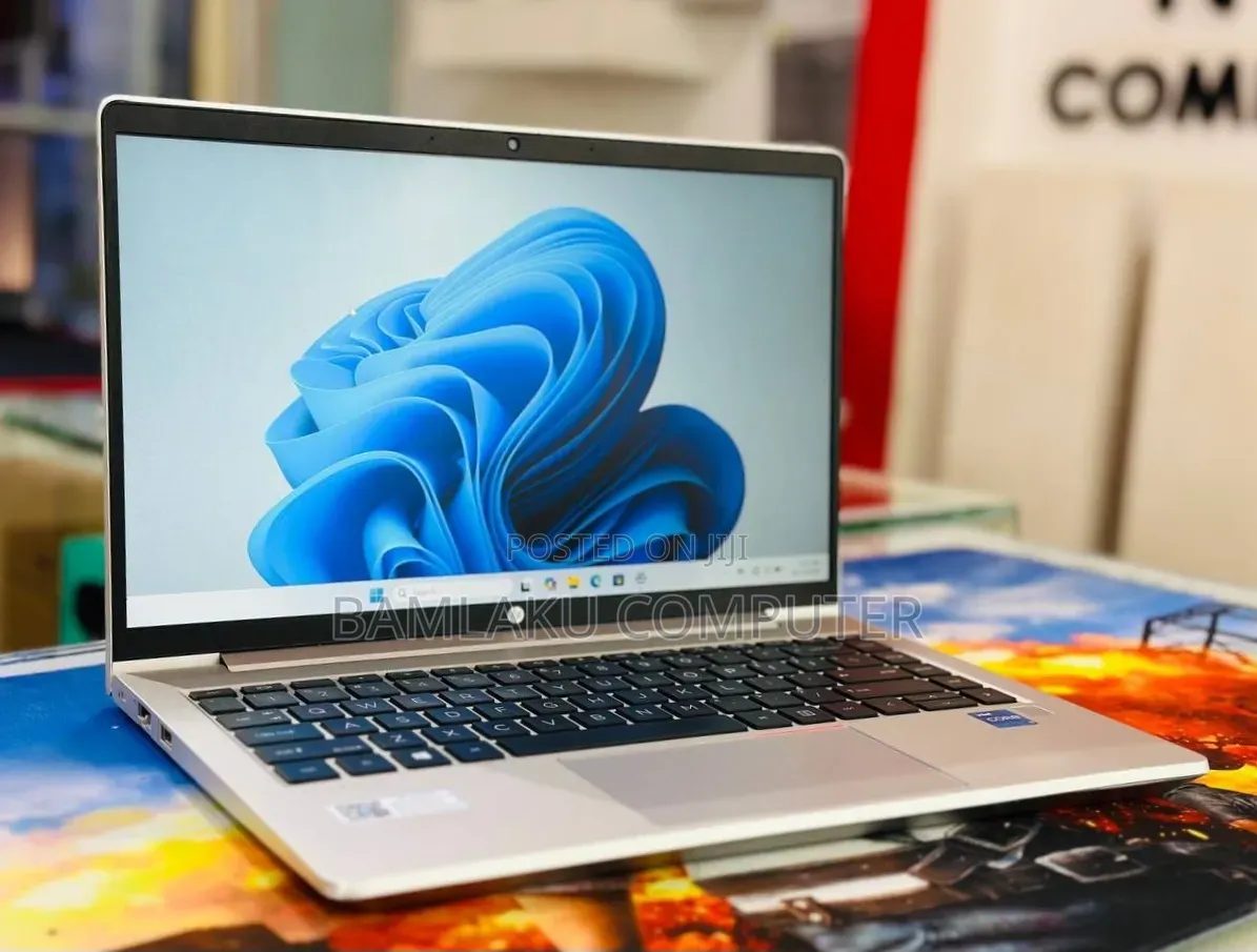 New Laptop HP ProBook 440 G8 16GB Intel Core i7 SSD 512GB