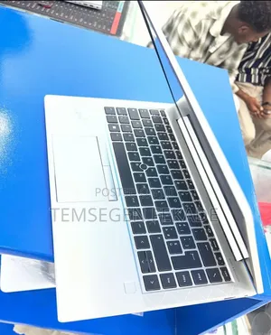 New Laptop HP EliteBook 845 G8 16GB AMD Ryzen 5 SSD 512GB