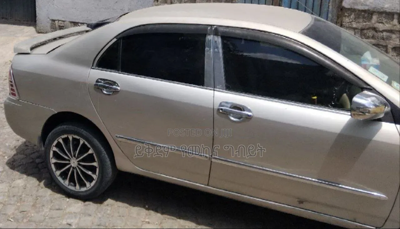 Toyota Corolla 2005 Silver