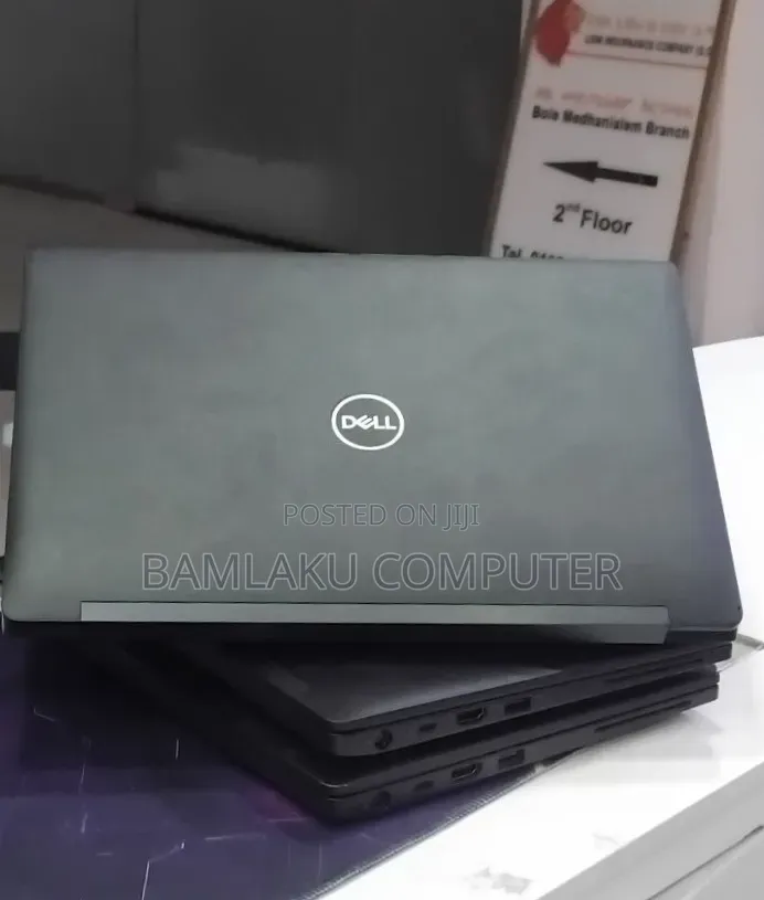 New Laptop Dell Latitude 7390 8GB Intel Core i5 SSD 256GB