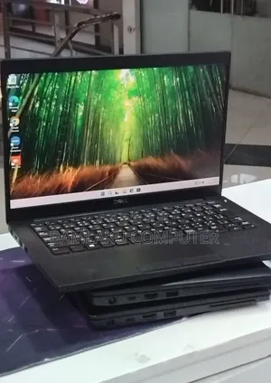 New Laptop Dell Latitude 7390 8GB Intel Core i5 SSD 256GB