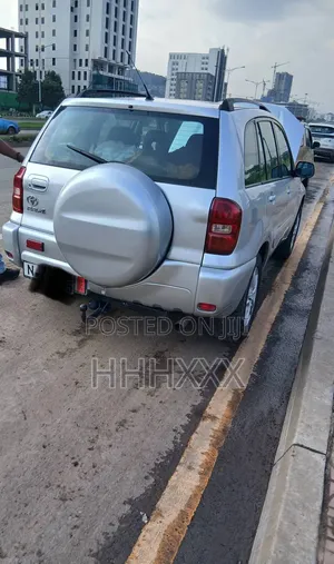 Toyota RAV4 1.8 2005 Silver