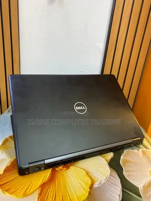 Laptop Dell Inspiron 14 5480 8GB Intel Core i9 HDD 500GB