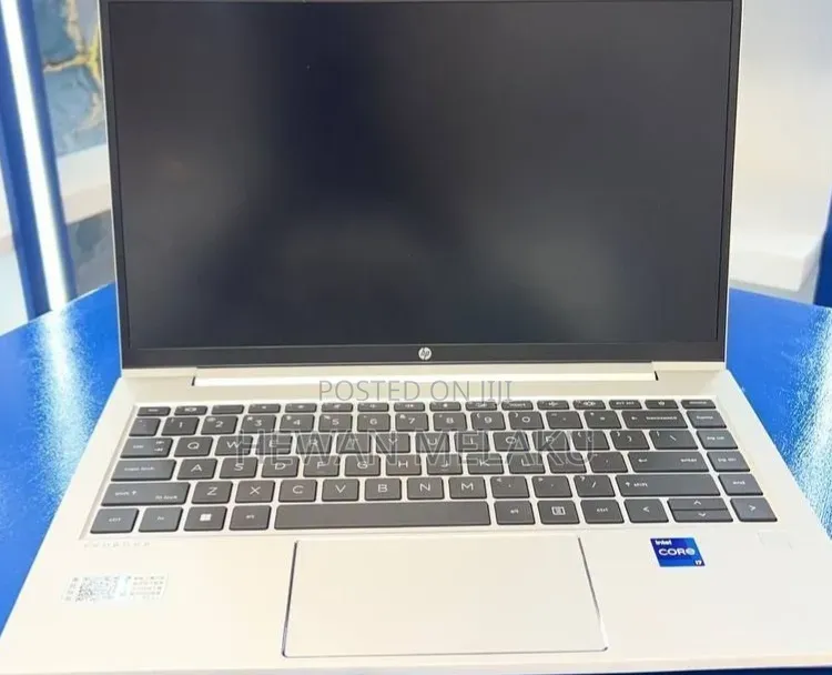 New Laptop HP ProBook 440 G10 16GB Intel Core i7 SSD 1T