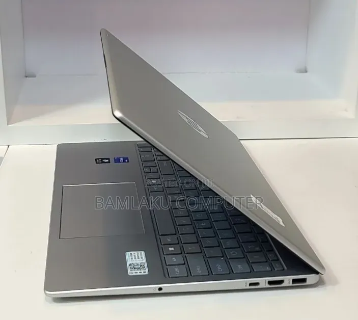 New Laptop HP Stream Notebook 16GB Intel Core i7 SSD 1T