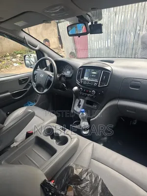Hyundai Starex 2020 Silver