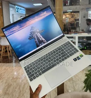New Laptop HP Pavilion 15 16GB Intel Core i7 SSD 1T