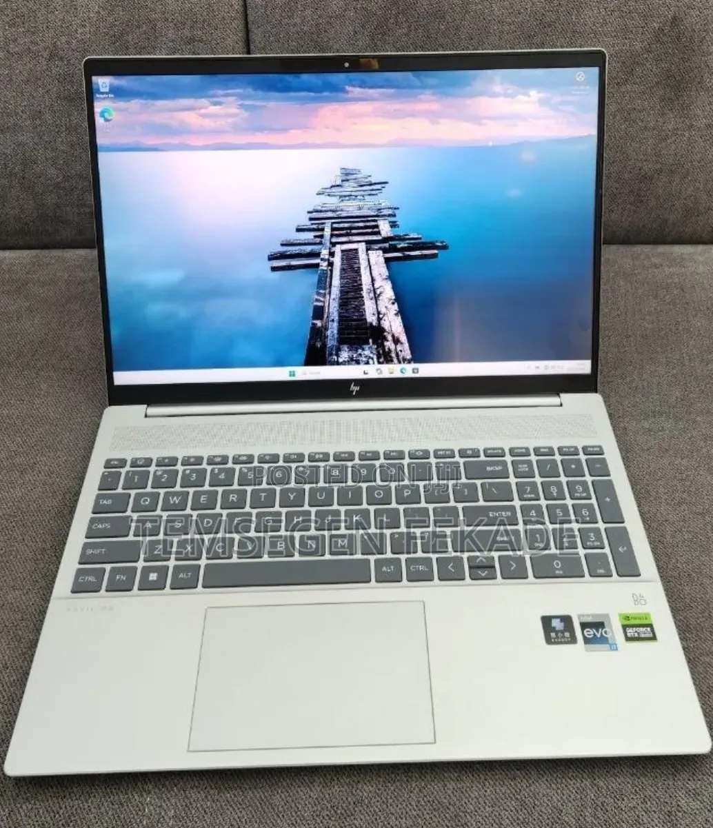 New Laptop HP Pavilion 15 16GB Intel Core i7 SSD 1T