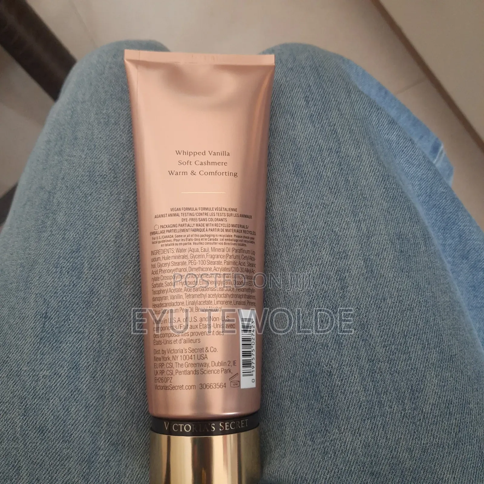 Victoria Secret Splash and Lotion (Vanilla Sent)