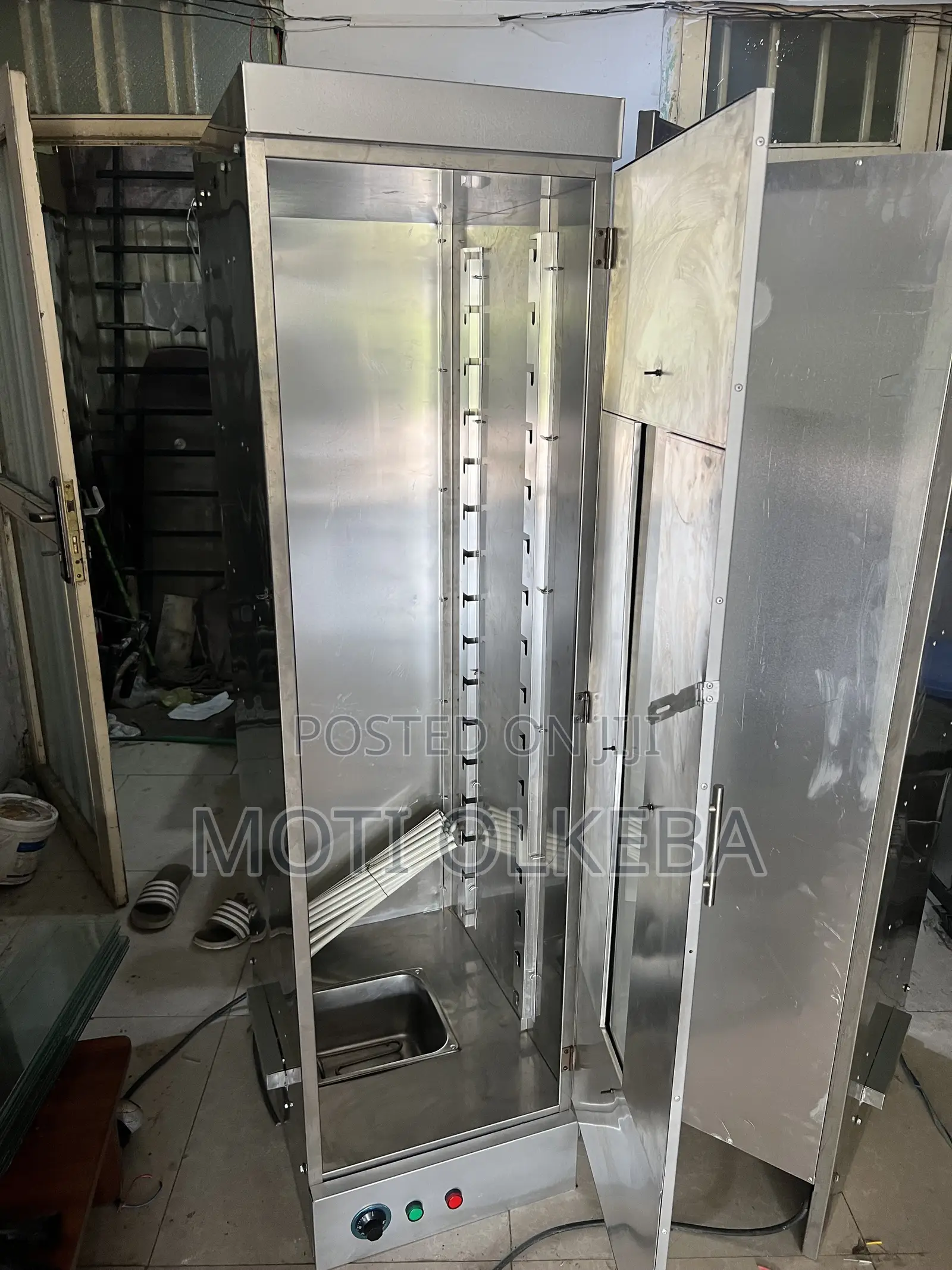 16 Tray Proofer Steam. ባለ 16 ፓትራ ማኮፈሻ ስቲመር