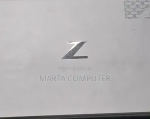 New Laptop HP ZBook Firefly G8 16GB Intel Core i5 SSD 512GB
