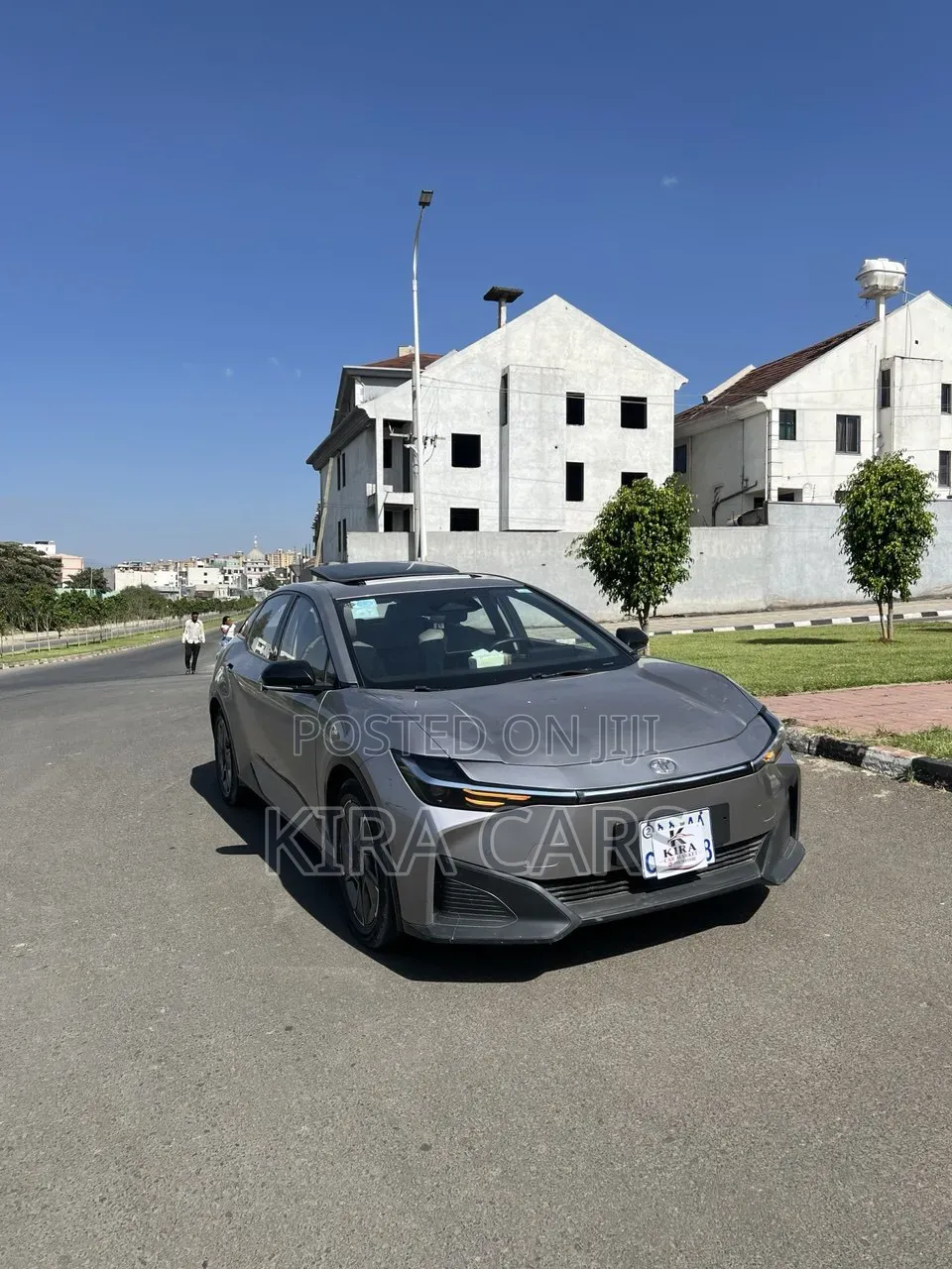 Toyota bZ3 2025 Silver