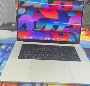 New Laptop Apple MacBook Pro 2021 M1 16GB Apple M1 Pro SSD 1T