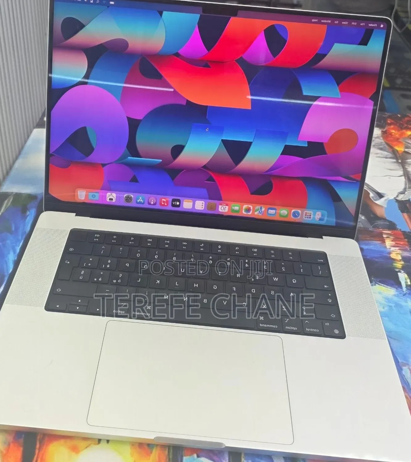 New Laptop Apple MacBook Pro 2021 M1 16GB Apple M1 Pro SSD 1T