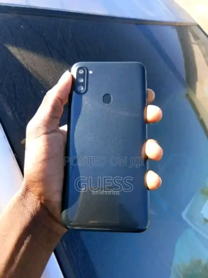 New Samsung Galaxy A11 32 GB Black