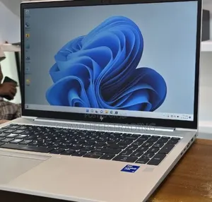 New Laptop HP EliteBook 850 G8 16GB Intel Core i7 SSD 512GB