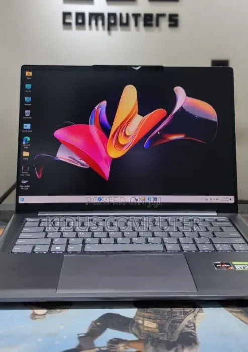 New Laptop Lenovo Yoga C930 16GB AMD Ryzen 7 SSD 512GB