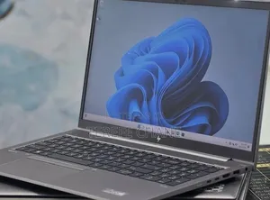 New Laptop HP ZBook 14 16GB Intel Core i5 SSD 512GB