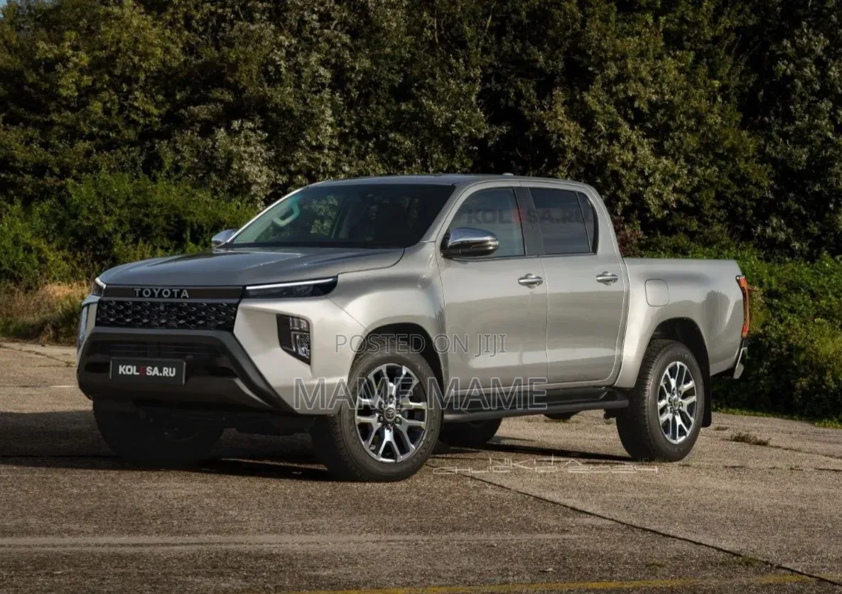New Toyota Hilux 2026 Gray