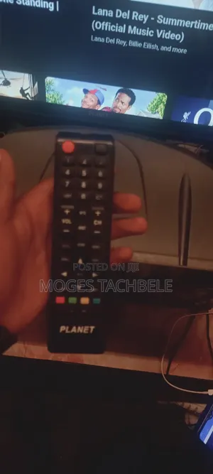 Planet Smart TV 32 Inch