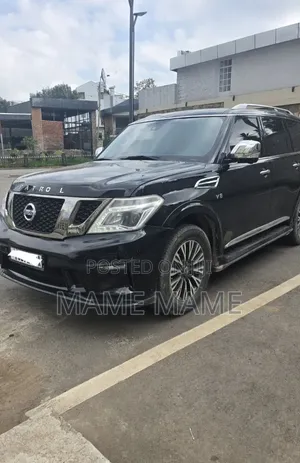 Nissan Patrol 2017 Black