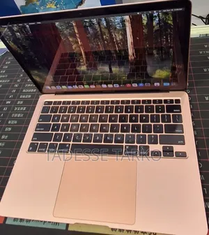 New Laptop Apple MacBook Air 2020 M1 8GB Apple M1 SSD 256GB