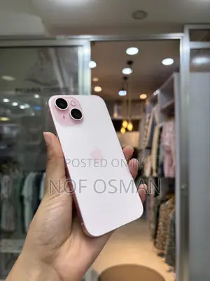Apple iPhone 15 128 GB Pink