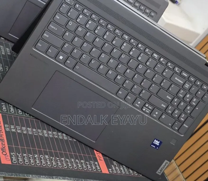 New Laptop Lenovo Yoga 2 16GB Intel Core Ultra 7 SSD 512GB