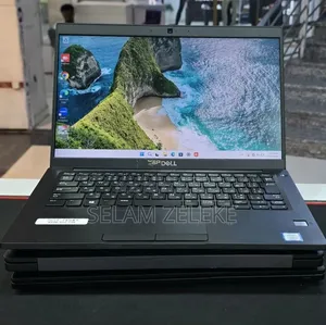 New Laptop Dell Latitude 7390 8GB Intel Core i5 SSD 256GB
