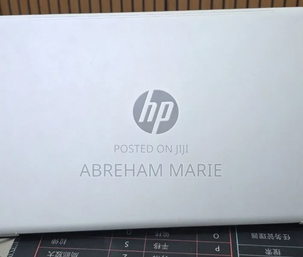 New Laptop HP Pavilion 13 8GB Intel Core i5 SSD 512GB