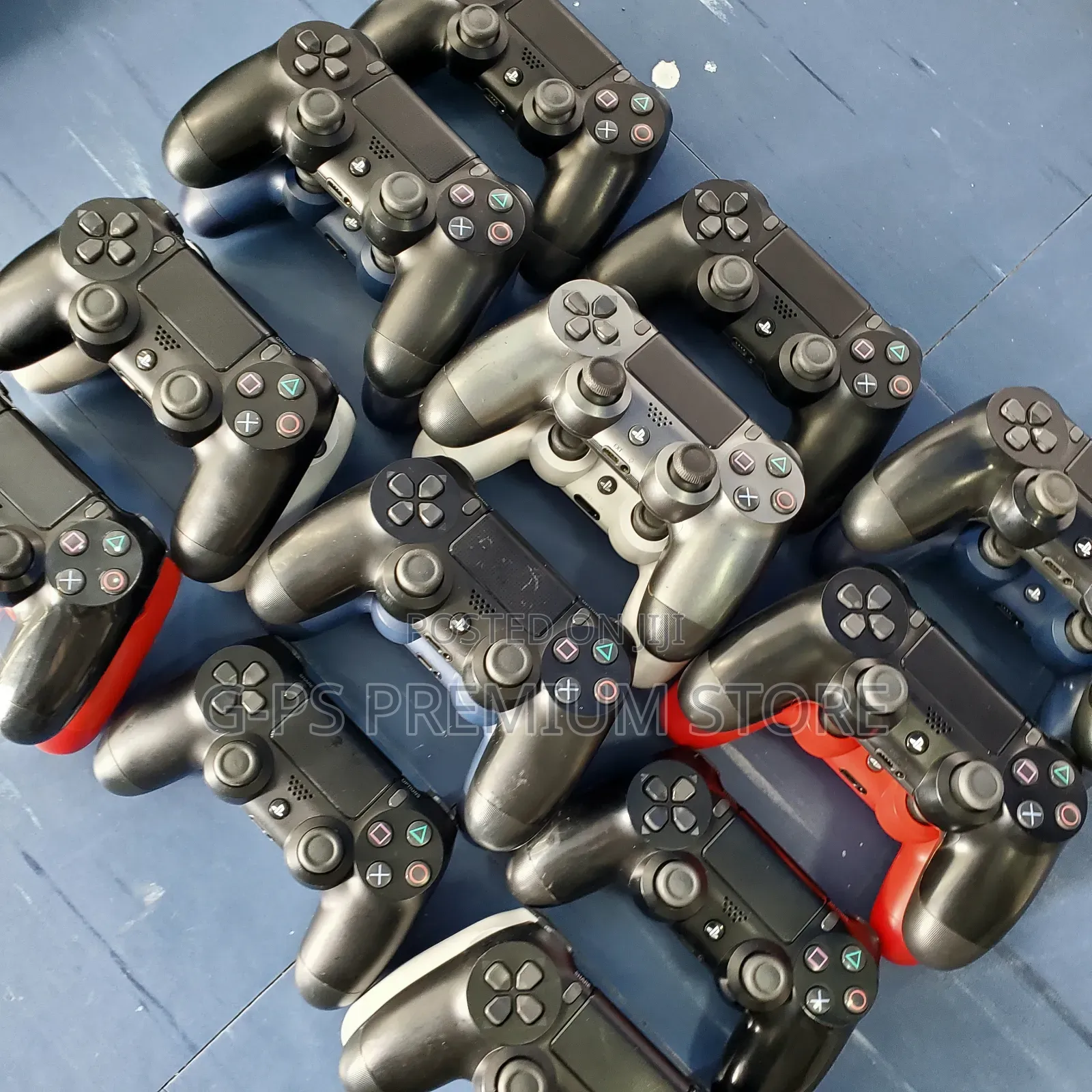 PS4 Original DualShock 4 Joystick – Almost New