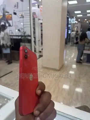 Apple iPhone 12 128 GB Red